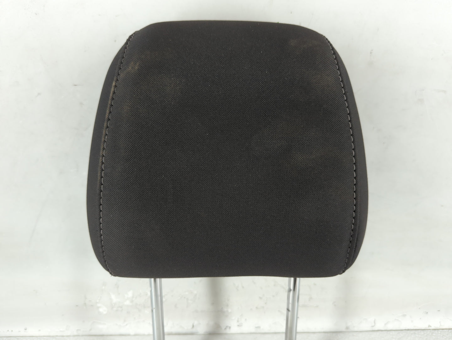 2015 Ford Escape Headrest Head Rest Front Driver Passenger Seat Fits OEM Used Auto Parts - Oemusedautoparts1.com