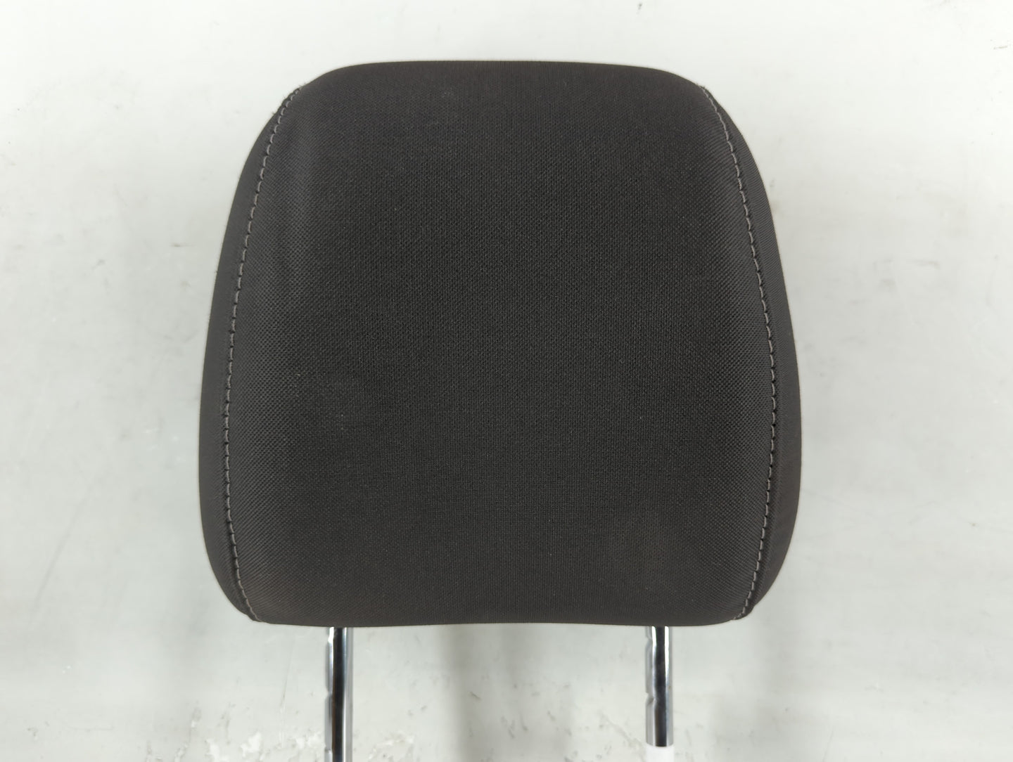 2015 Ford Escape Headrest Head Rest Front Driver Passenger Seat Fits OEM Used Auto Parts - Oemusedautoparts1.com