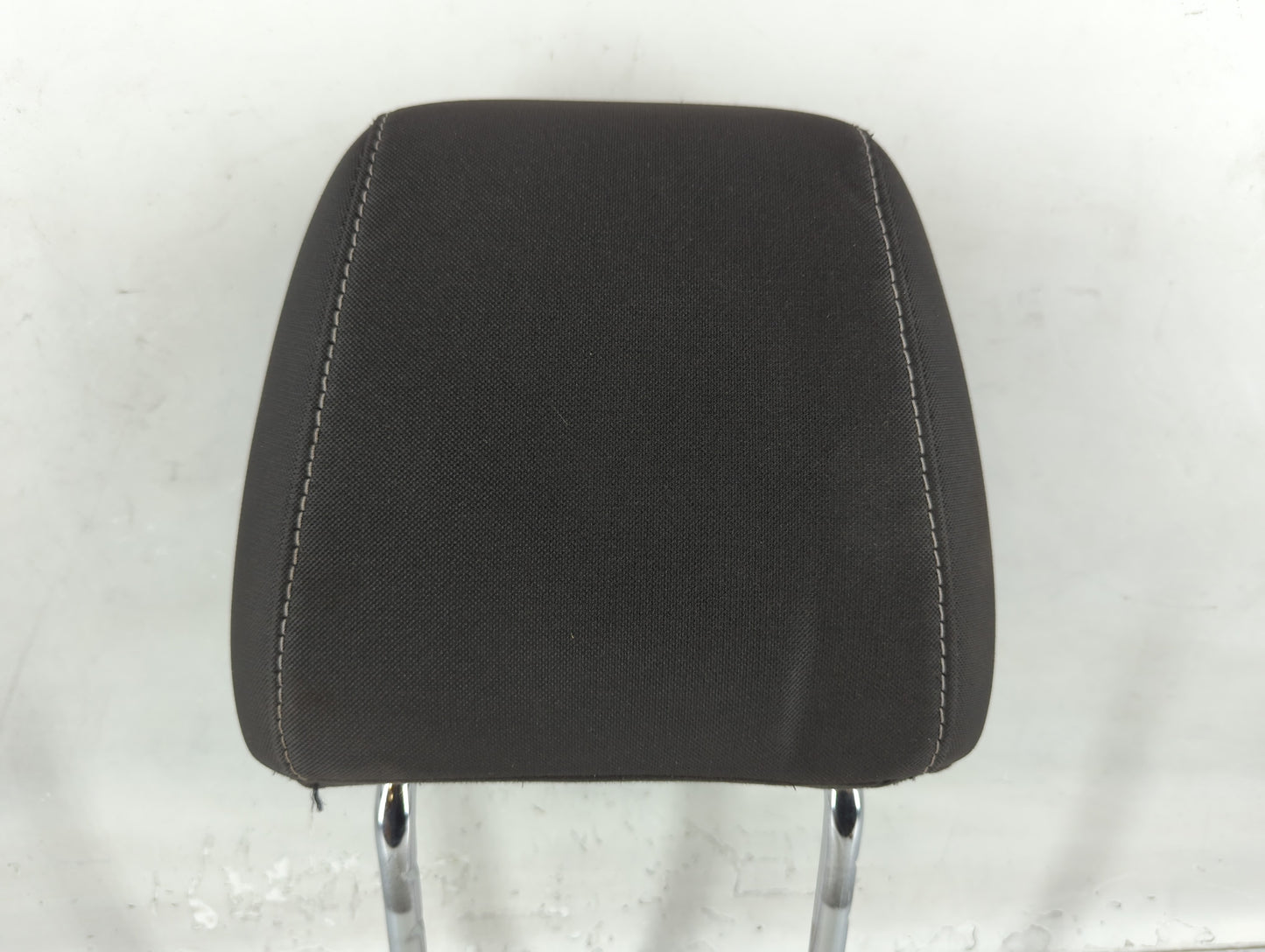 2015 Ford Escape Headrest Head Rest Front Driver Passenger Seat Fits OEM Used Auto Parts - Oemusedautoparts1.com