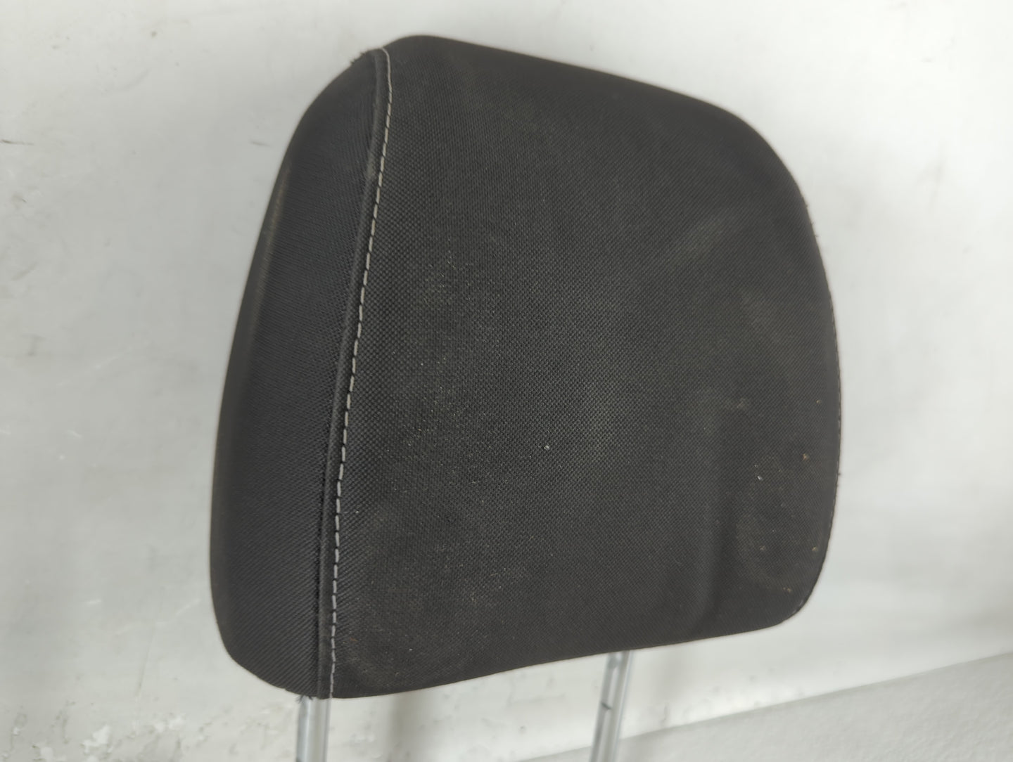 2015 Ford Escape Headrest Head Rest Front Driver Passenger Seat Black - Oemusedautoparts1.com