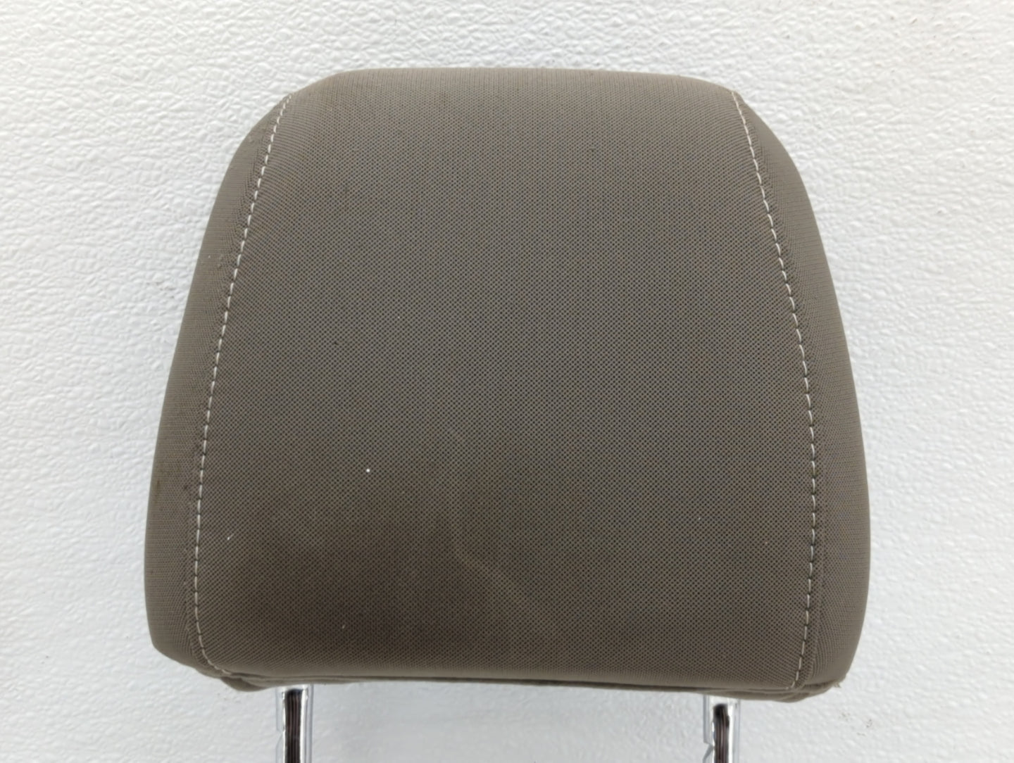 Ford Escape Headrest Head Rest Front Driver Passenger Seat Brown - Oemusedautoparts1.com