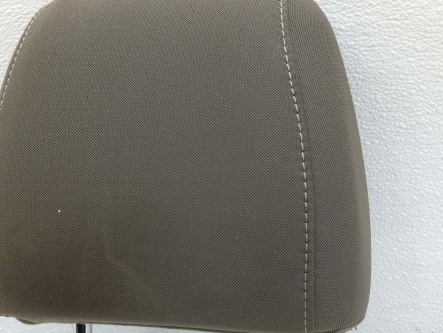 Ford Escape Headrest Head Rest Front Driver Passenger Seat Brown - Oemusedautoparts1.com