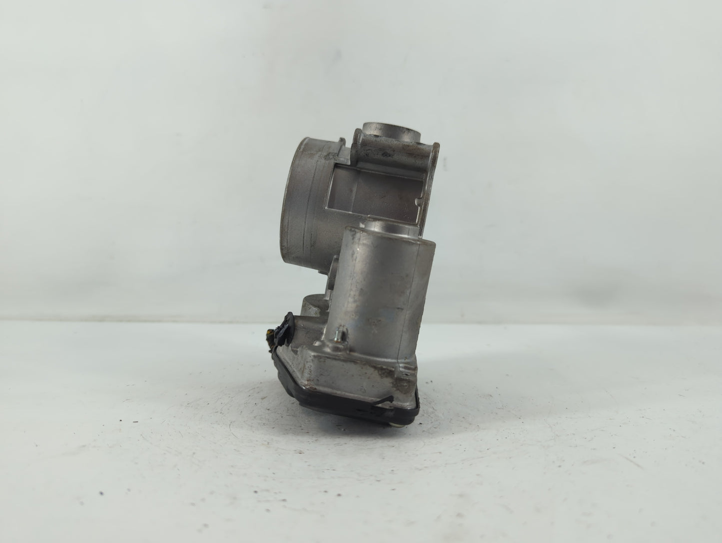 2013-2022 Ford Escape Throttle Body P/N:DS7E-9F991-AJ Fits Fits 2013 2014 2015 2016 2017 2018 2019 2020 2021 2022 OEM Used A