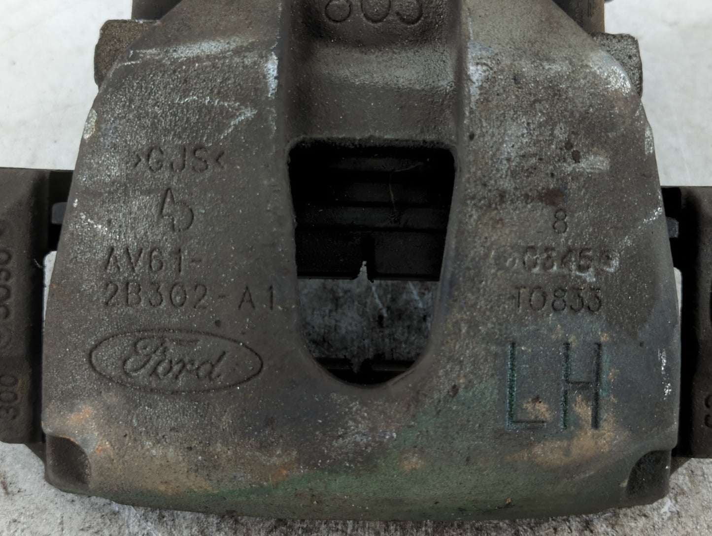 2013-2019 Ford Escape Front Driver Left Brake Caliper - Oemusedautoparts1.com