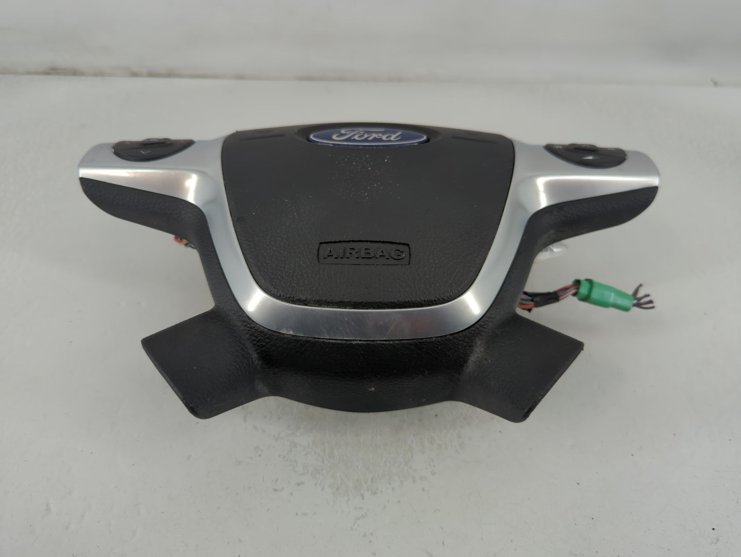 2013-2016 Ford Escape Air Bag Driver Left Steering Wheel Mounted - Oemusedautoparts1.com