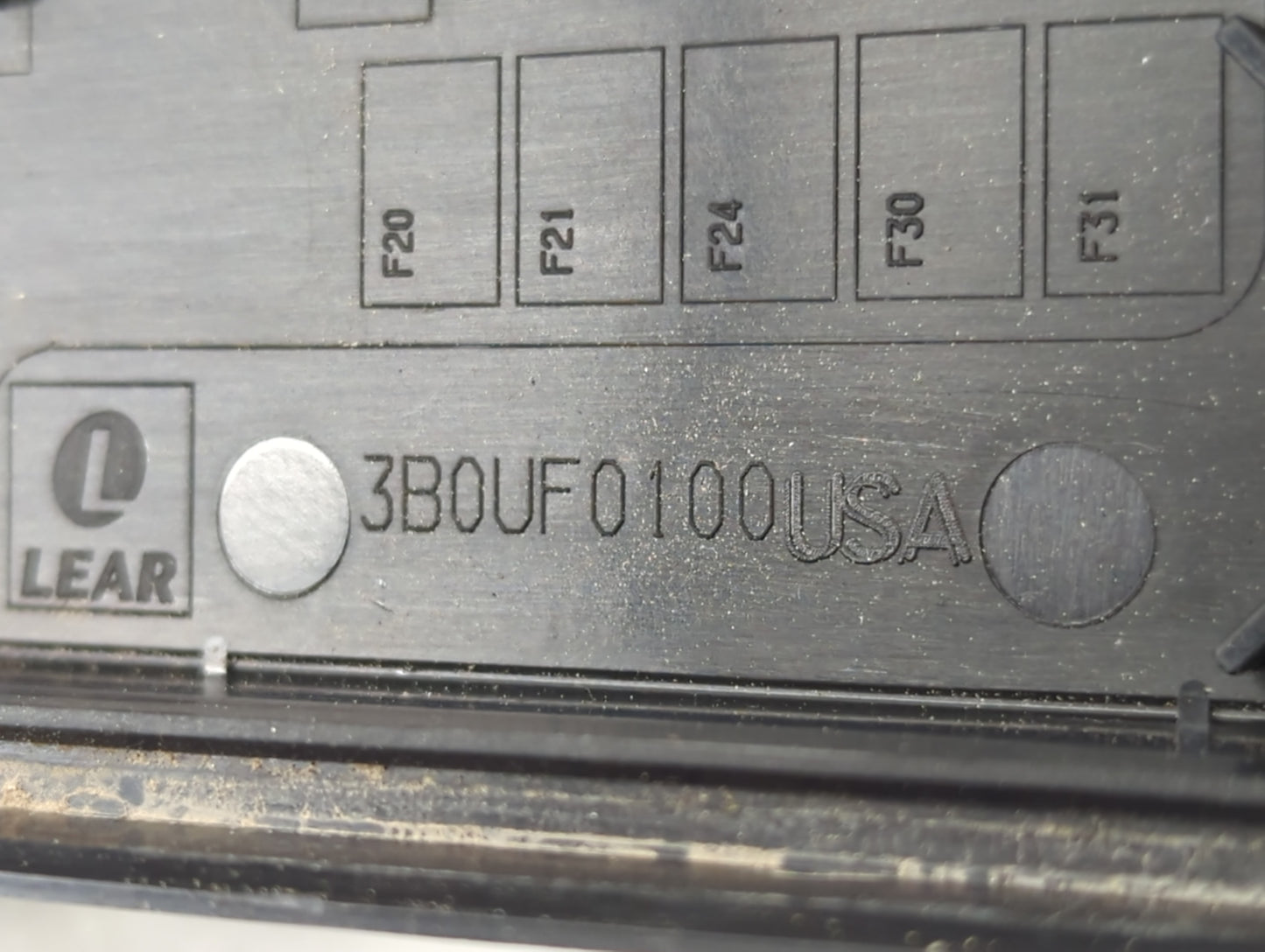 2013-2016 Ford Escape Fusebox Fuse Box Panel Relay Module P/N:3B0UF0100 Fits Fits 2013 2014 2015 2016 OEM Used Auto Parts - 