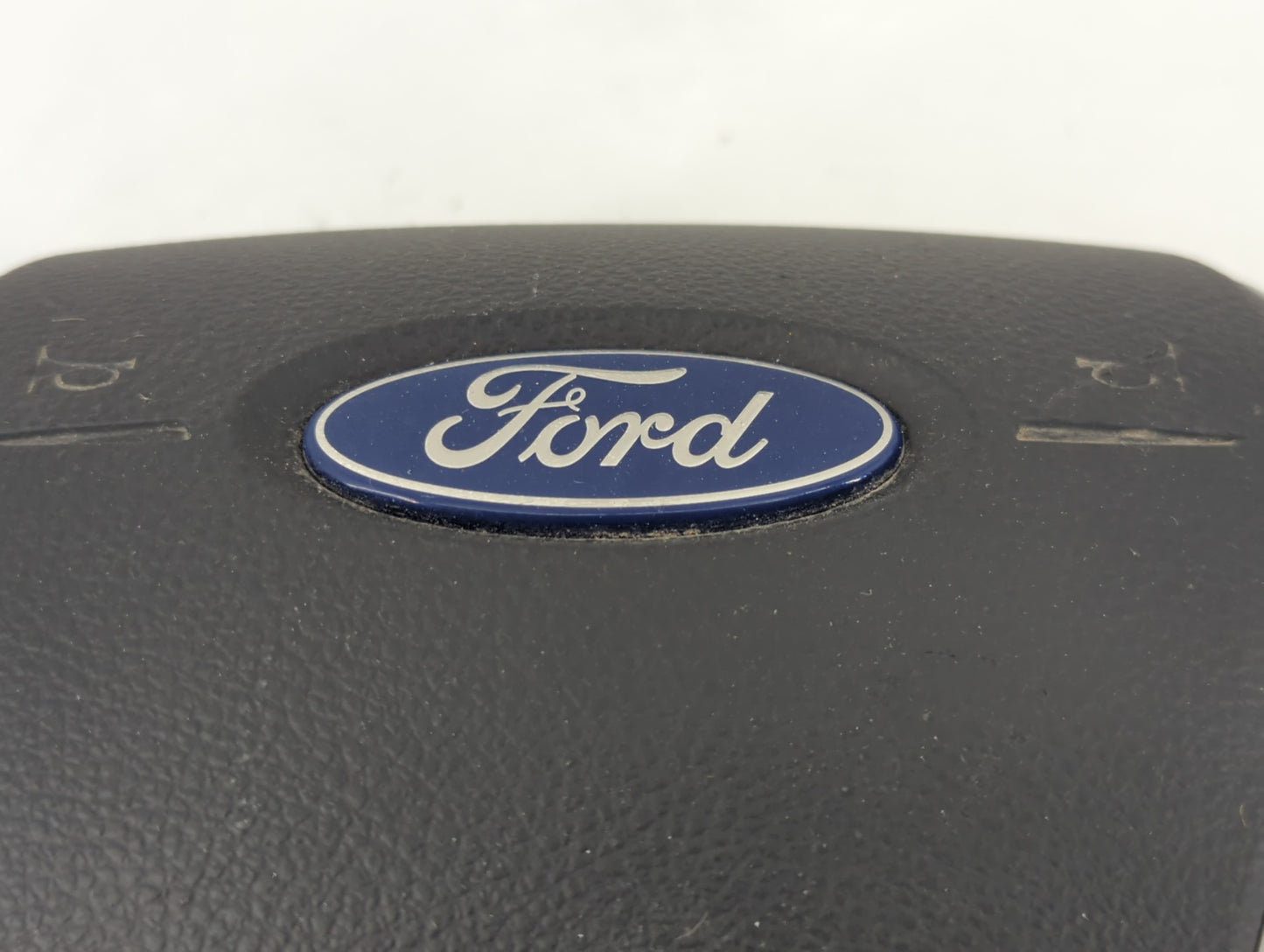 2015-2016 Ford Escape Air Bag Driver Left Steering Wheel Mounted P/N:3DBL 342B25117 AAB 34088827A Fits Fits 2015 2016 OEM Us