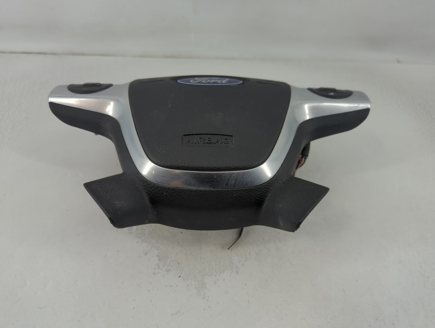 2015-2016 Ford Escape Air Bag Driver Left Steering Wheel Mounted P/N:3DBL 342B25117 AAB 34088827A Fits Fits 2015 2016 OEM Us