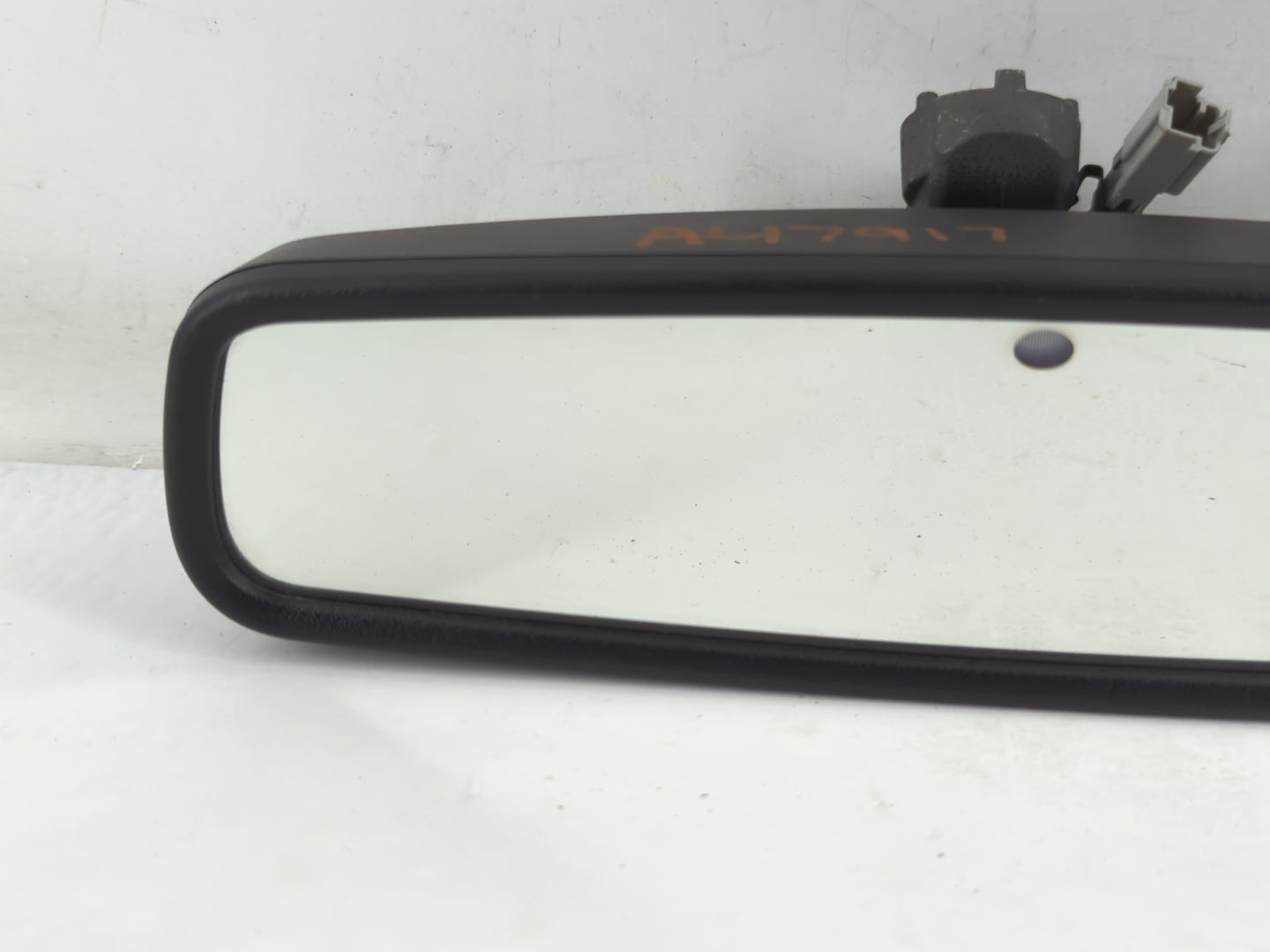 2013-2019 Ford Escape Interior Rear View Mirror Replacement OEM P/N:E11026532 Fits OEM Used Auto Parts - Oemusedautoparts1.c
