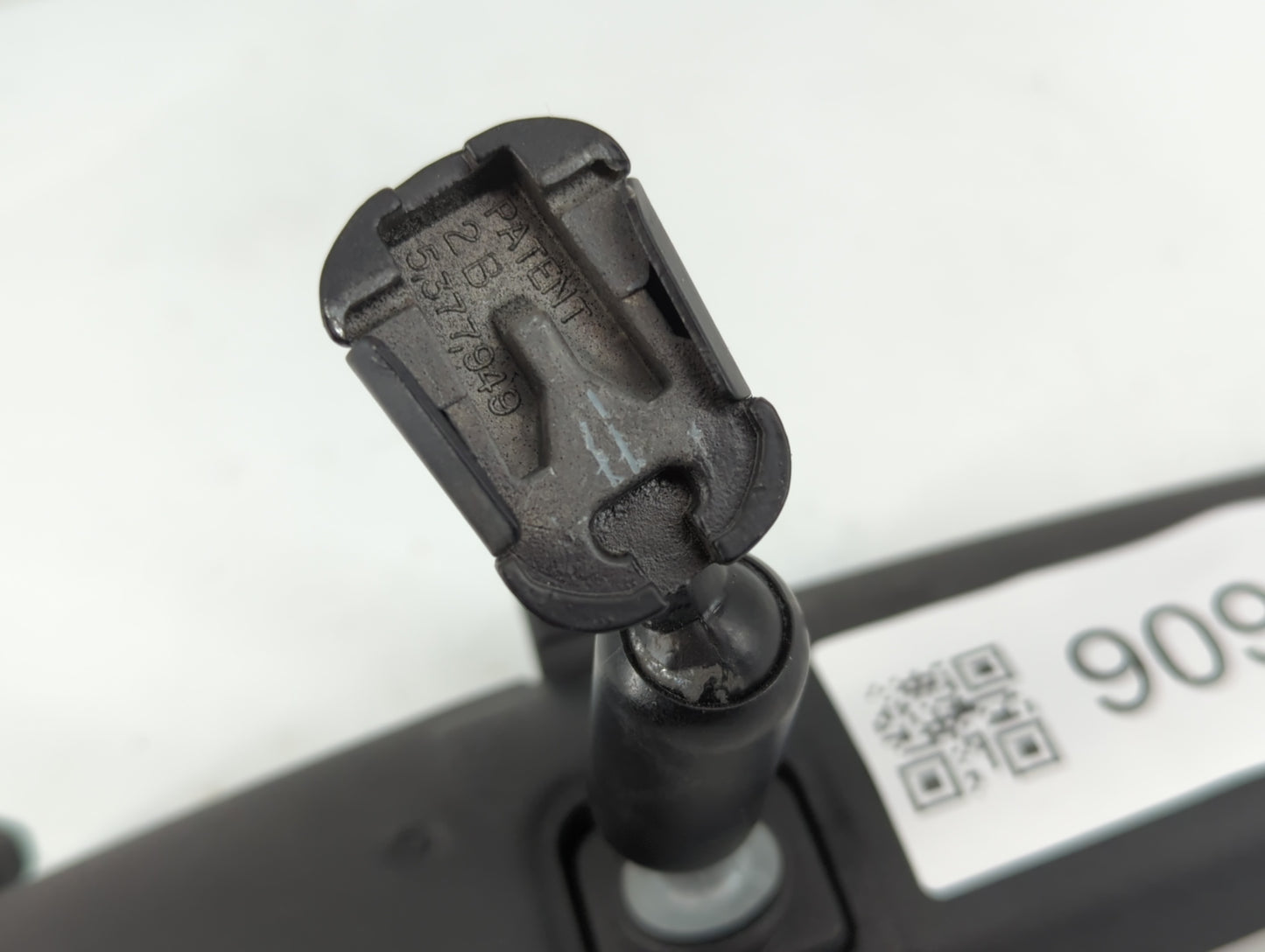 2001-2016 Ford Escape Interior Rear View Mirror Replacement OEM P/N:E8011681 Fits OEM Used Auto Parts - Oemusedautoparts1.co