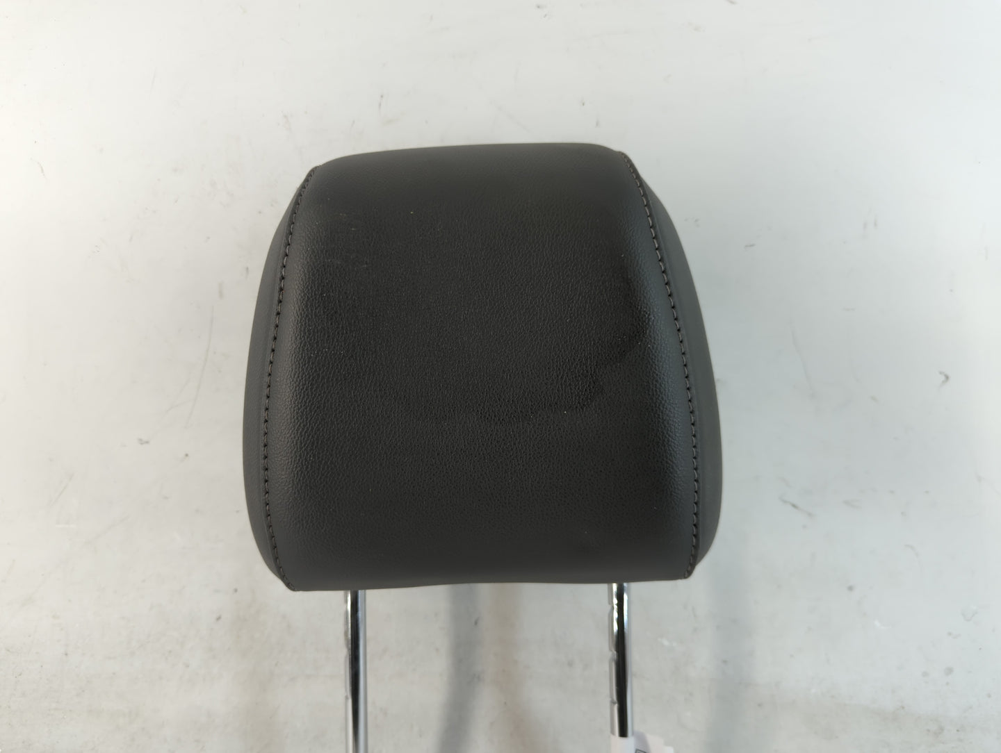 2015 Ford Escape Headrest Head Rest Front Driver Passenger Seat Fits OEM Used Auto Parts - Oemusedautoparts1.com