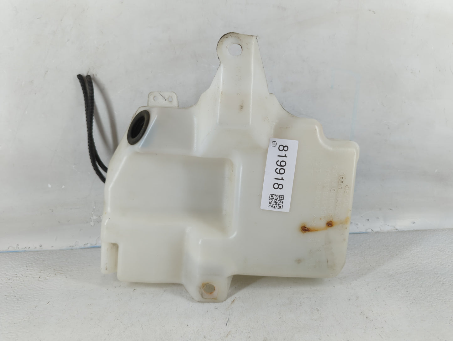 2015-2019 Ford Escape Windshield Washer Fluid Reservoir Bottle Oem - Oemusedautoparts1.com