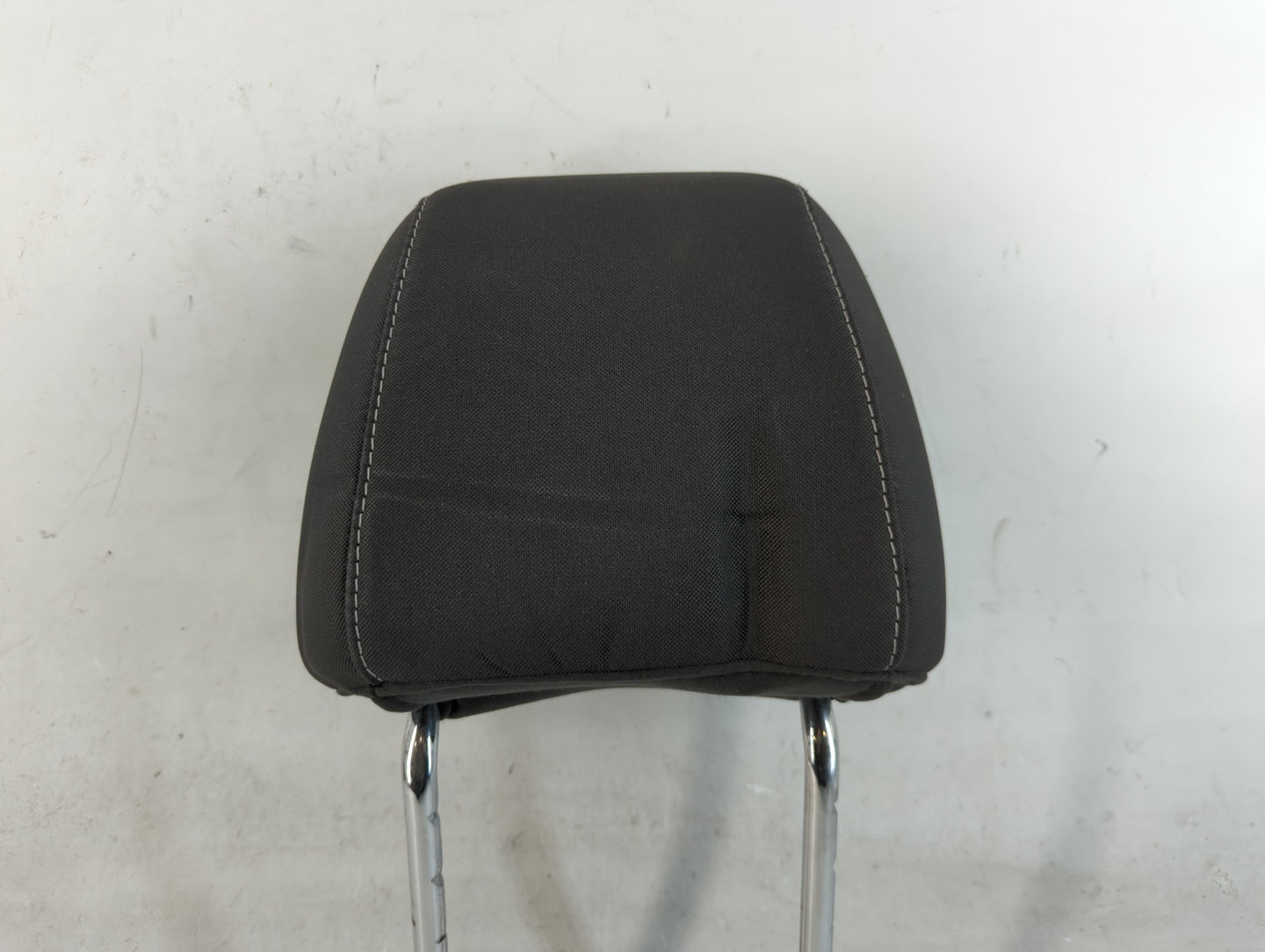2013-2015 Ford Escape Headrest Head Rest Front Driver Passenger Seat Fits Fits 2013 2014 2015 OEM Used Auto Parts - Oemuseda