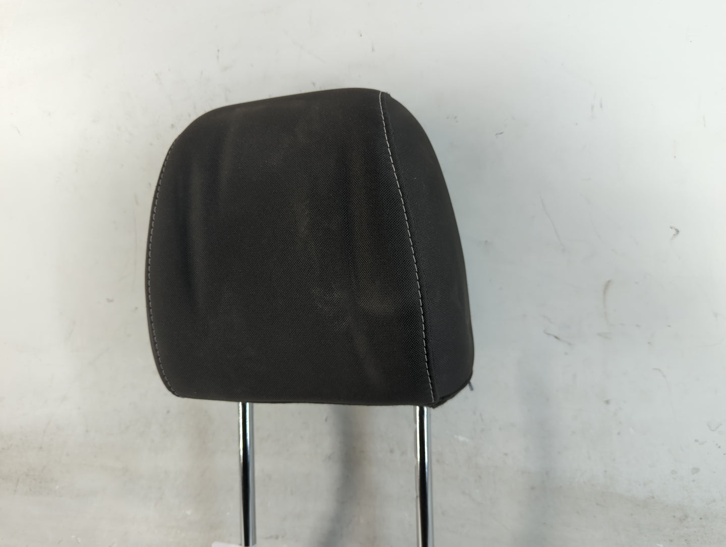 2015 Ford Escape Headrest Head Rest Front Driver Passenger Seat Fits OEM Used Auto Parts - Oemusedautoparts1.com