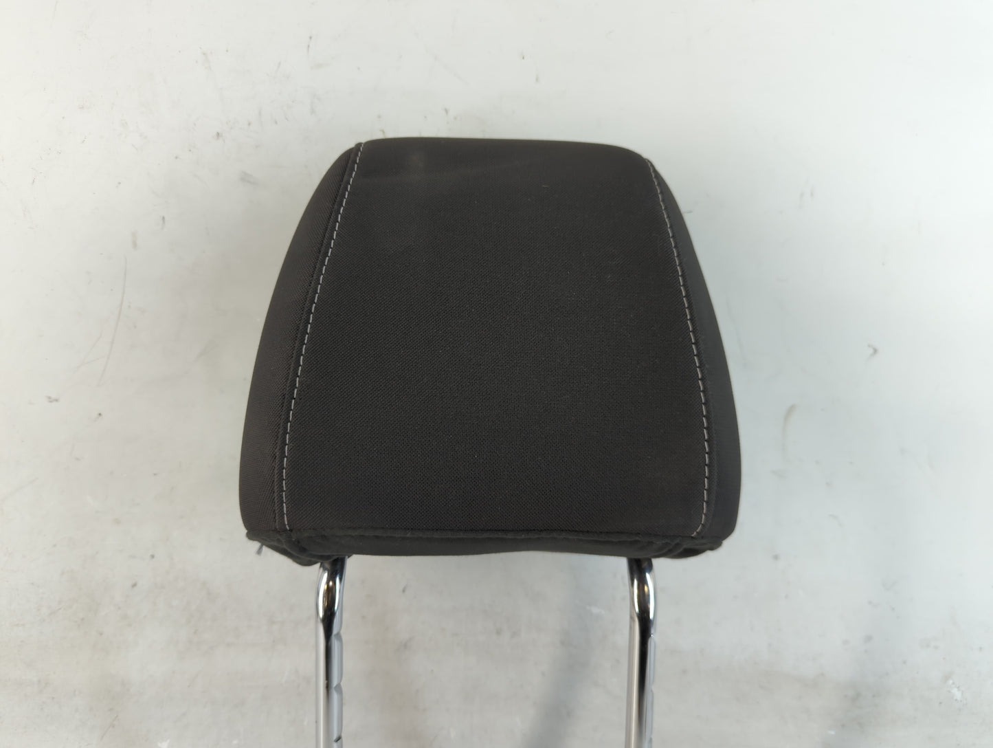 2015 Ford Escape Headrest Head Rest Front Driver Passenger Seat Fits OEM Used Auto Parts - Oemusedautoparts1.com