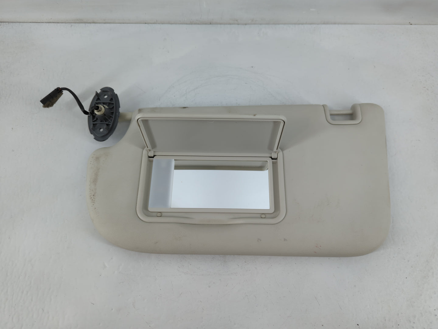 2013-2019 Ford Escape Sun Visor Shade Replacement Driver Left Mirror Fits Fits 2013 2014 2015 2016 2017 2018 2019 OEM Used A