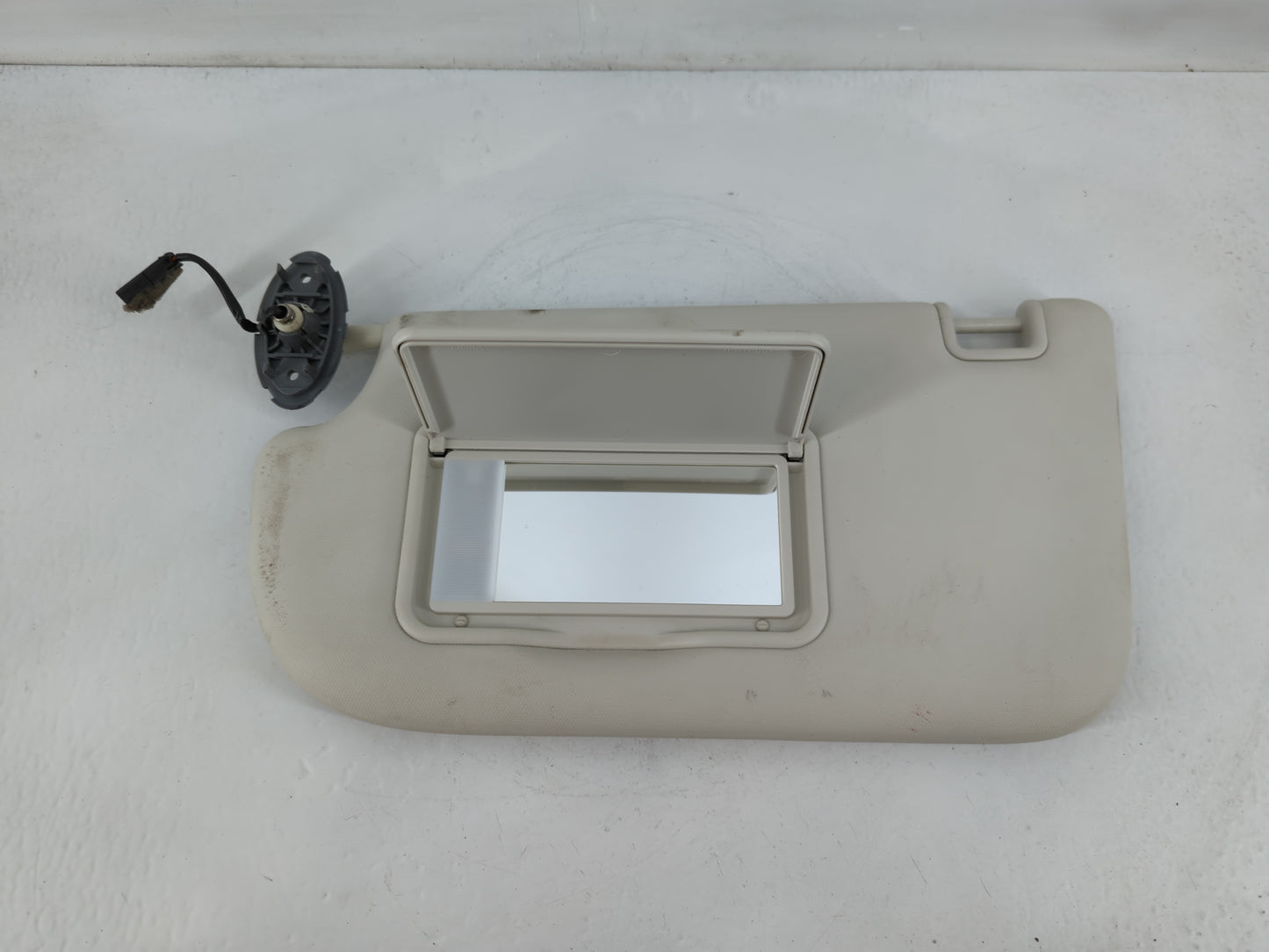 2013-2019 Ford Escape Sun Visor Shade Replacement Driver Left Mirror Fits Fits 2013 2014 2015 2016 2017 2018 2019 OEM Used A