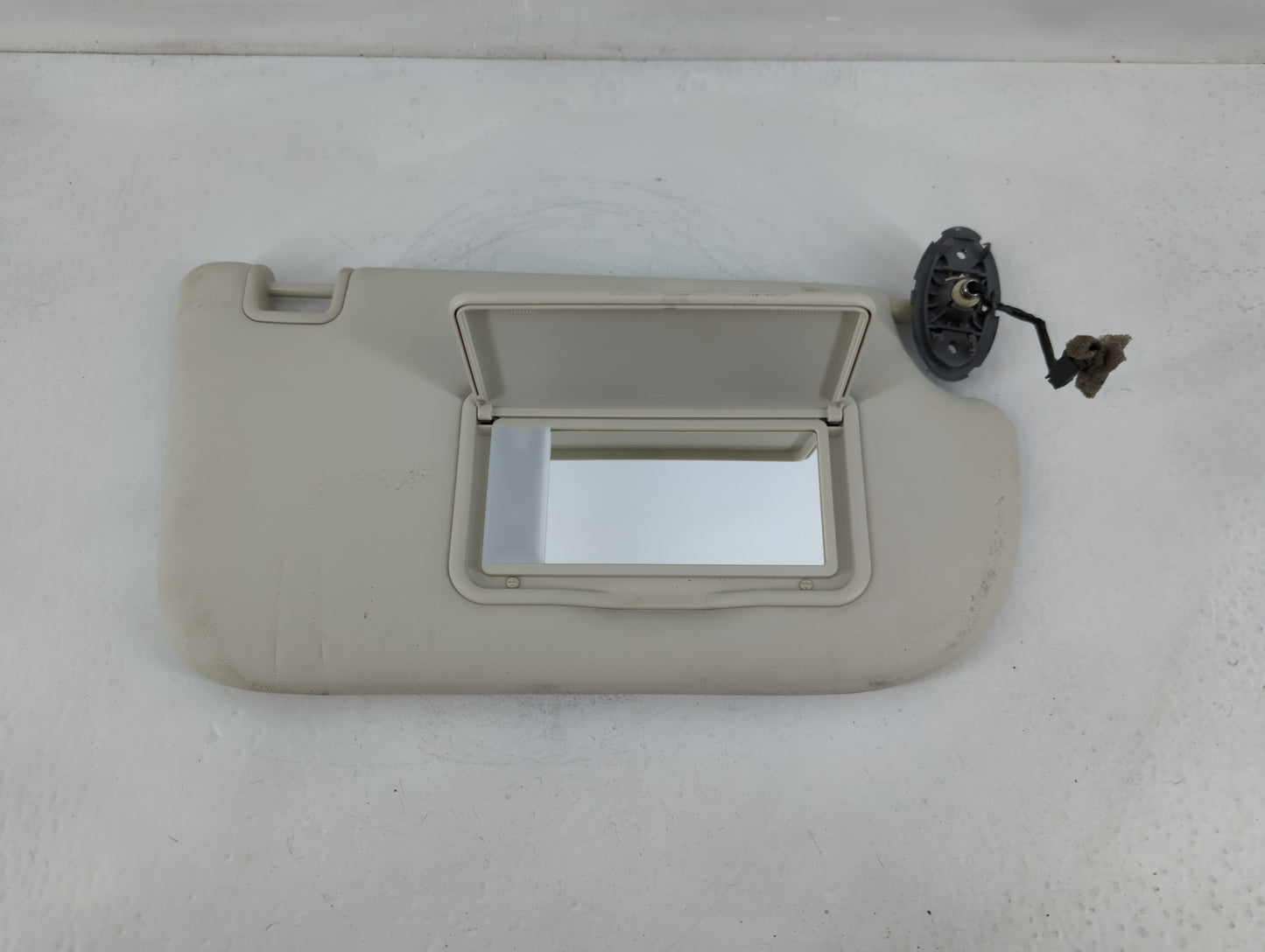 2013-2019 Ford Escape Sun Visor Shade Replacement Passenger Right Mirror Fits Fits 2013 2014 2015 2016 2017 2018 2019 OEM Us
