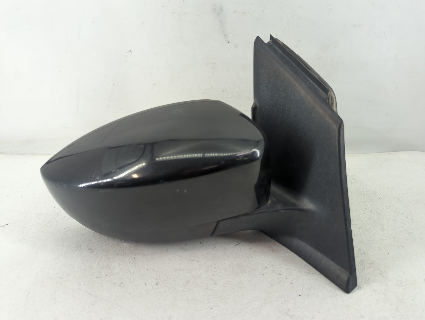2013-2016 Ford Escape Passenger Side View Mirror - Right Door Mirror OEM Used - Oemusedautoparts1.com