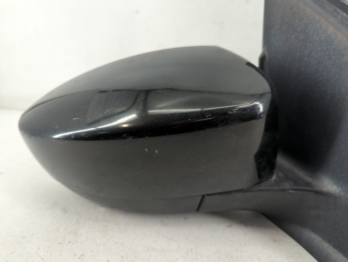 2013-2016 Ford Escape Passenger Side View Mirror - Right Door Mirror OEM Used - Oemusedautoparts1.com