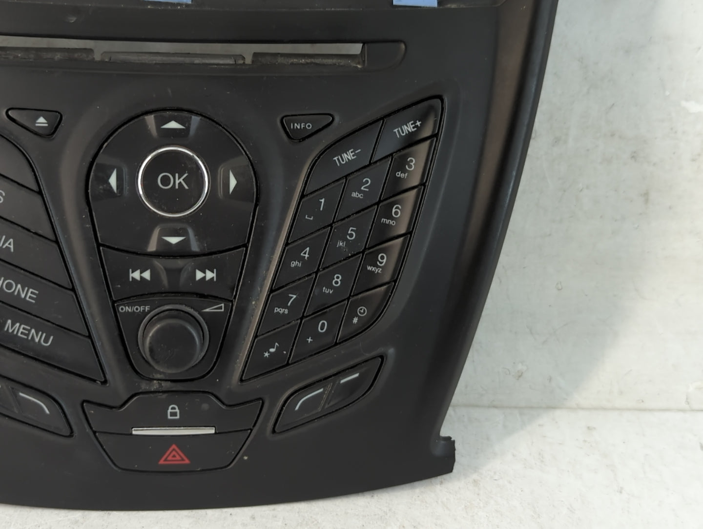 2013-2016 Ford Escape Radio AM FM Cd Player Receiver Replacement P/N:DJ5T18K811BA Fits Fits 2013 2014 2015 2016 OEM Used Aut
