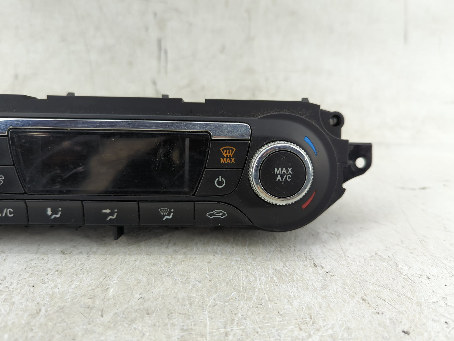 2015 Ford Escape Climate Control Module Temperature AC/Heater Replacement P/N:CJ5T-18C612-BC Fits OEM Used Auto Parts - Oemu