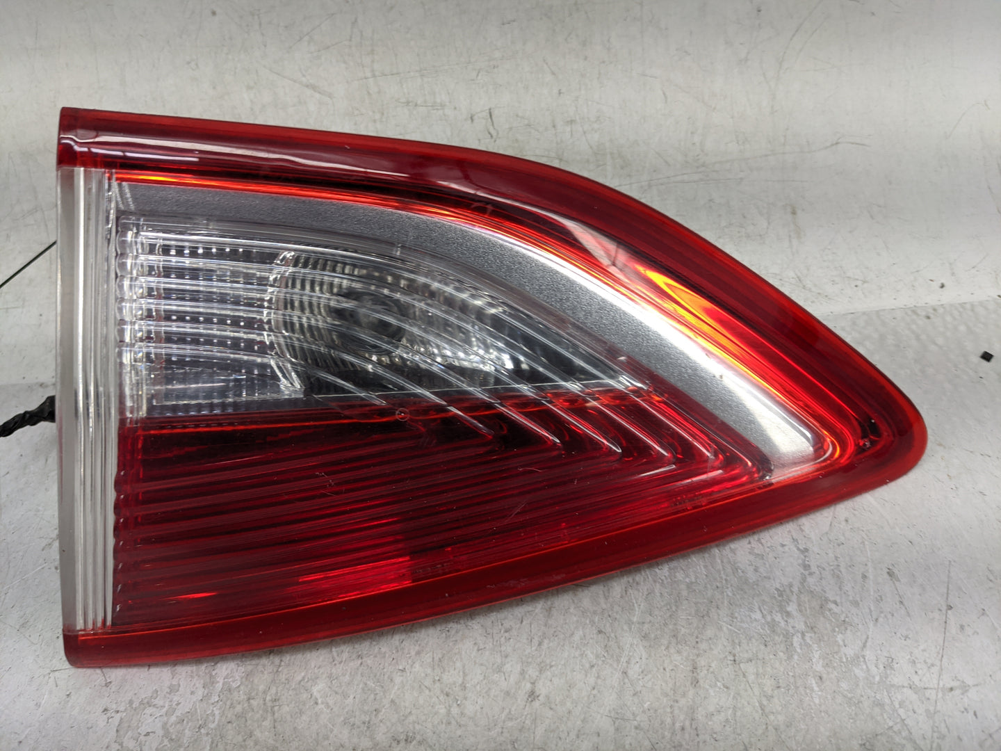 2013-2016 Ford Escape Passenger Right Side Deck Lid Mounted Tail Light - Oemusedautoparts1.com