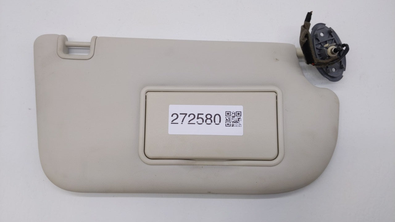 2015 Ford Escape Sun Visor Shade Replacement Passenger Right Mirror Fits Fits 2013 2014 2016 2017 2018 2019 OEM Used Auto Pa