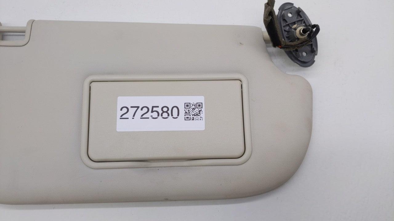 2015 Ford Escape Sun Visor Shade Replacement Passenger Right Mirror Fits Fits 2013 2014 2016 2017 2018 2019 OEM Used Auto Pa