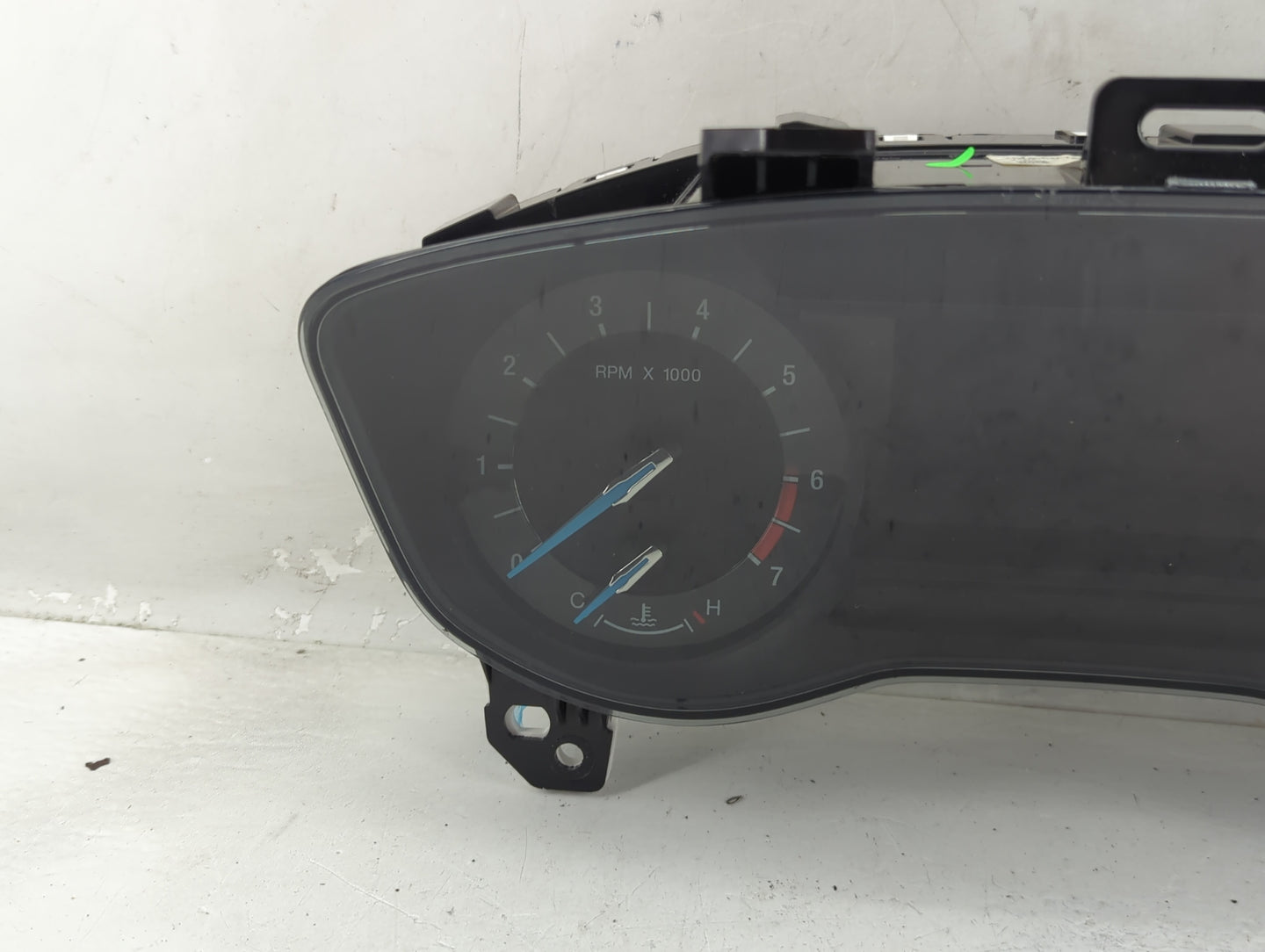 2015 Ford Expedition Instrument Cluster Speedometer Gauges P/N:10849 R79DH Fits OEM Used Auto Parts - Oemusedautoparts1.com