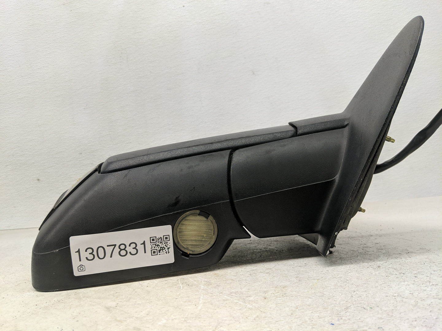 2015 Ford Expedition Passenger Side View Mirror - Right Door Mirror OEM Used - Oemusedautoparts1.com