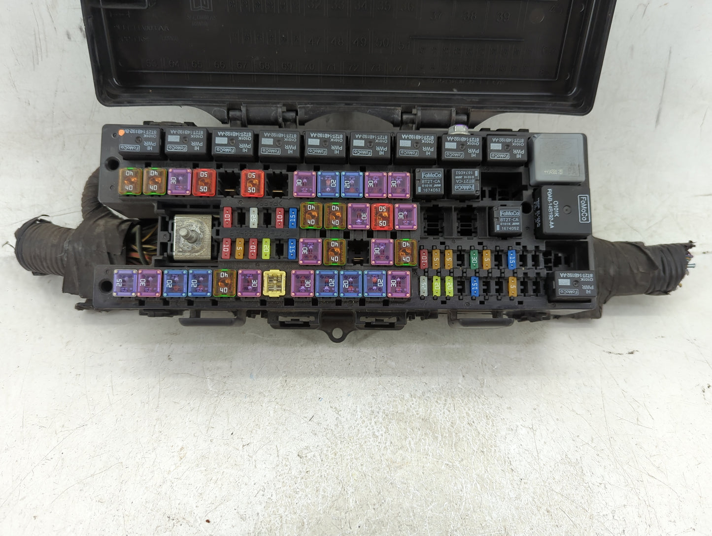 2015 Ford Expedition Fusebox Fuse Box Panel Relay Module P/N:9L1T-14A003-AA Fits OEM Used Auto Parts - Oemusedautoparts1.com