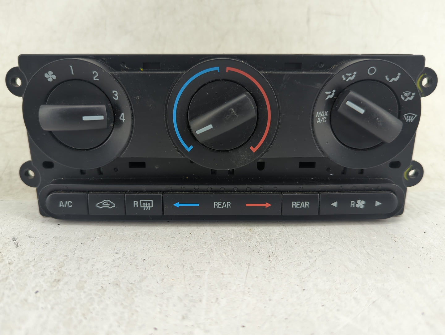 2015 Ford Expedition Climate Control Module Temperature AC/Heater Replacement Fits OEM Used Auto Parts - Oemusedautoparts1.c
