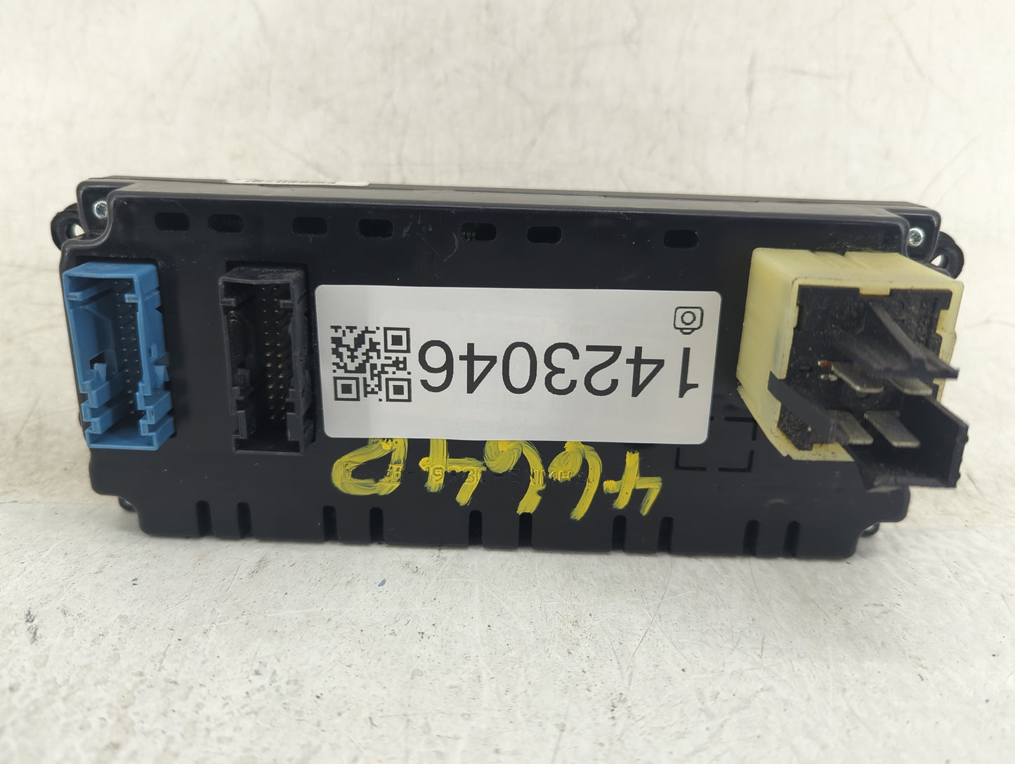 2015 Ford Expedition Climate Control Module Temperature AC/Heater Replacement Fits OEM Used Auto Parts - Oemusedautoparts1.c
