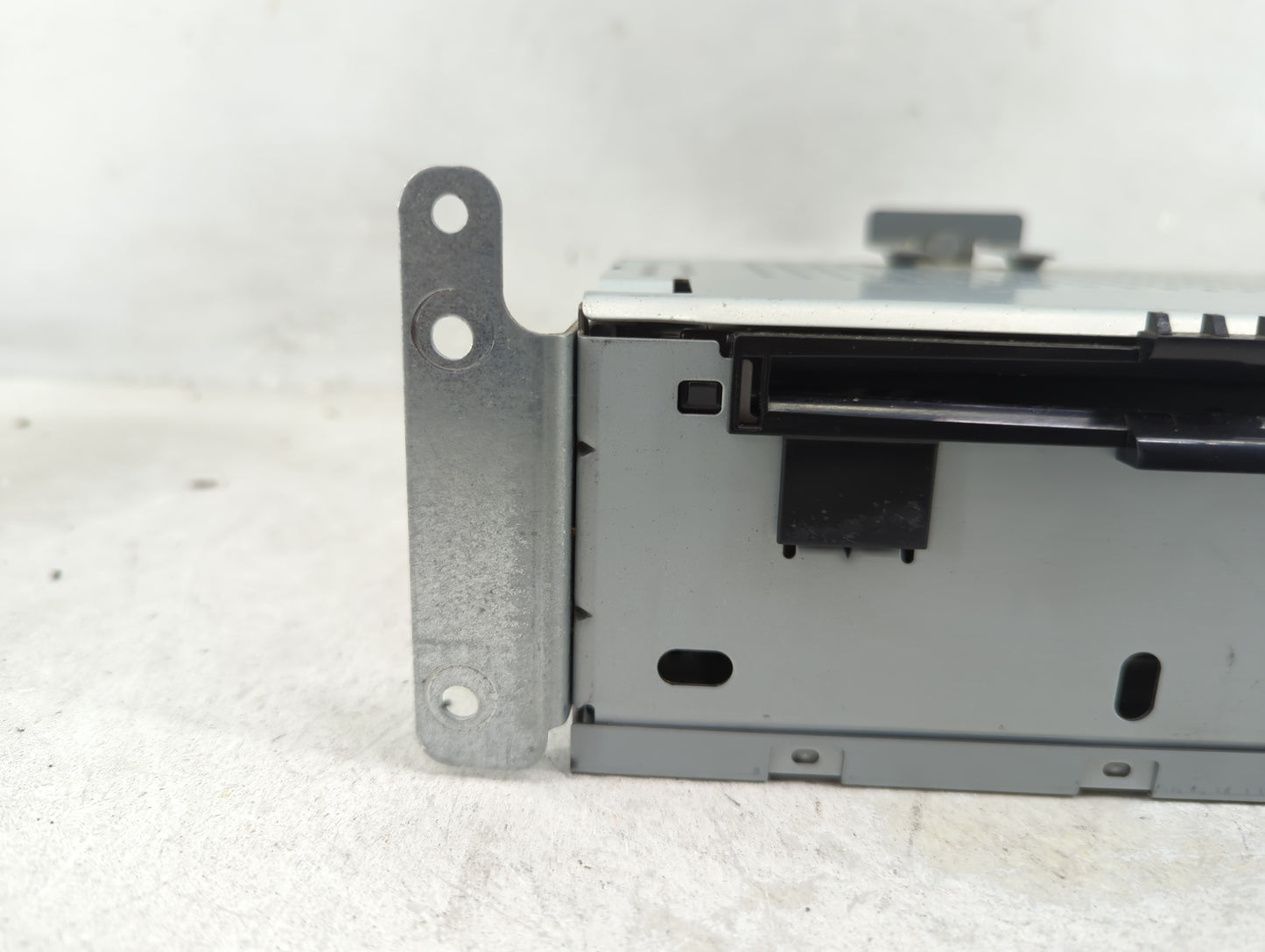 2015-2017 Ford Expedition Radio AM FM Cd Player Receiver Replacement P/N:FL1T-19C107-CC F1CC537115 Fits Fits 2015 2016 2017 
