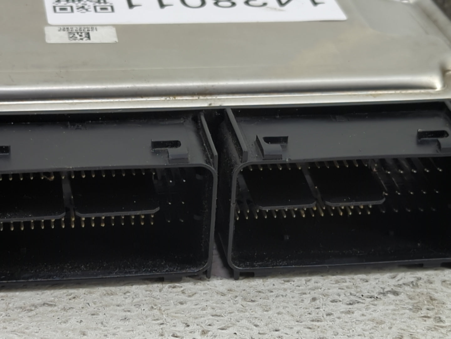 2015 Ford Expedition PCM Engine Control Computer ECU ECM PCU OEM P/N:FL1A-12A650-BA, FL1A-12B684-AA, 0261S10910 Fits OEM Use