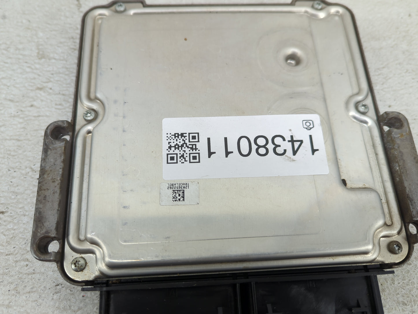 2015 Ford Expedition PCM Engine Control Computer ECU ECM PCU OEM P/N:FL1A-12A650-BA FL1A-12B684-AA Fits OEM Used Auto Parts 