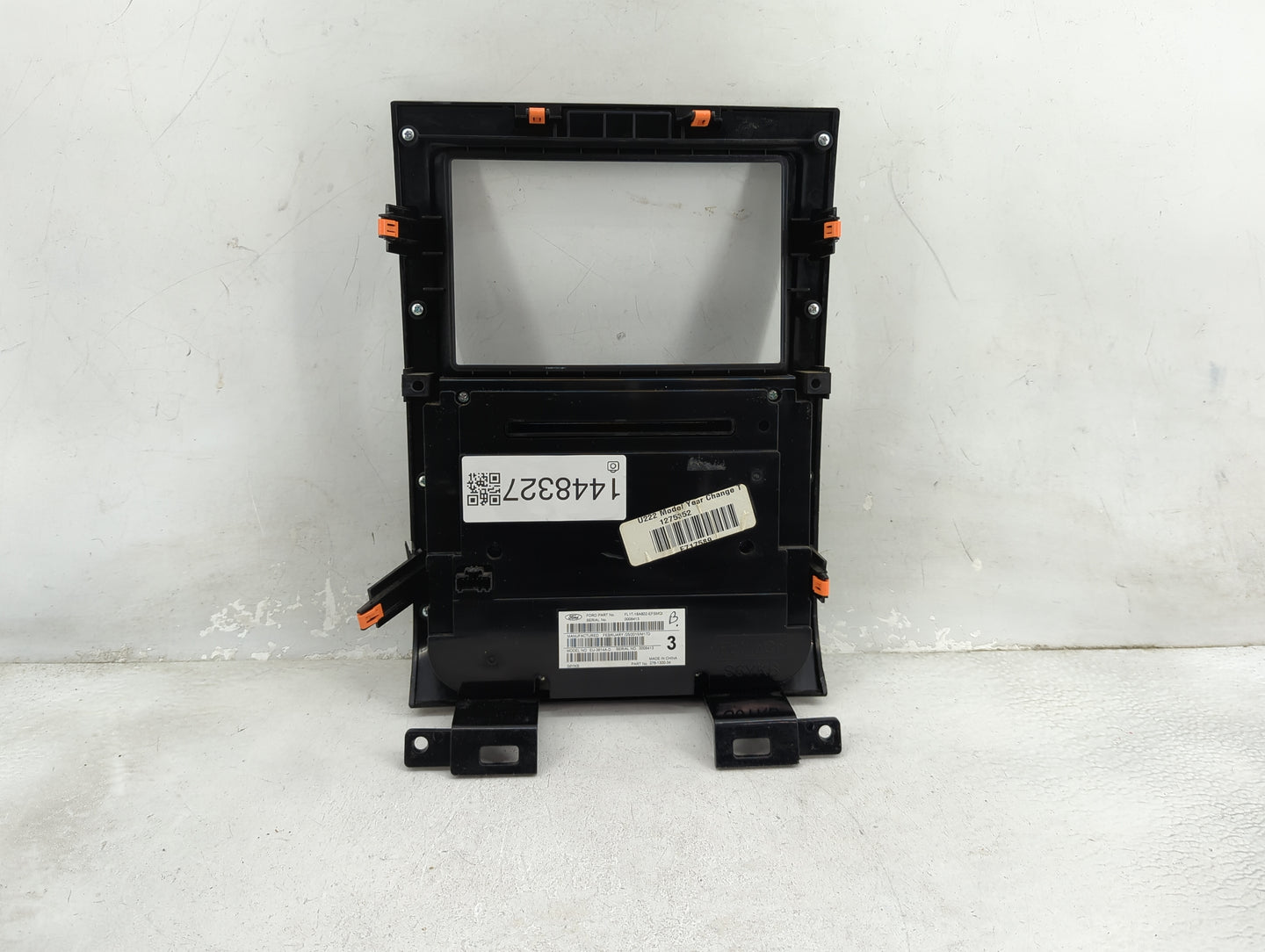 2015 Ford Expedition Radio AM FM Cd Player Receiver Replacement P/N:FL1T-18A802-EFSMQI EU-3614A-D, 276-1300-34 Fits OEM Used