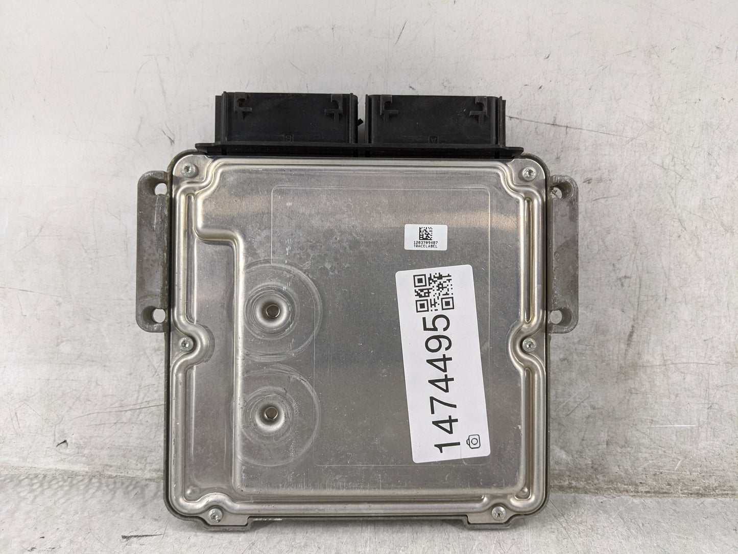 2015 Ford Expedition PCM Engine Control Computer ECU ECM PCU OEM P/N:FL1A-12A650-BA FL1A-12B684-AA Fits OEM Used Auto Parts 