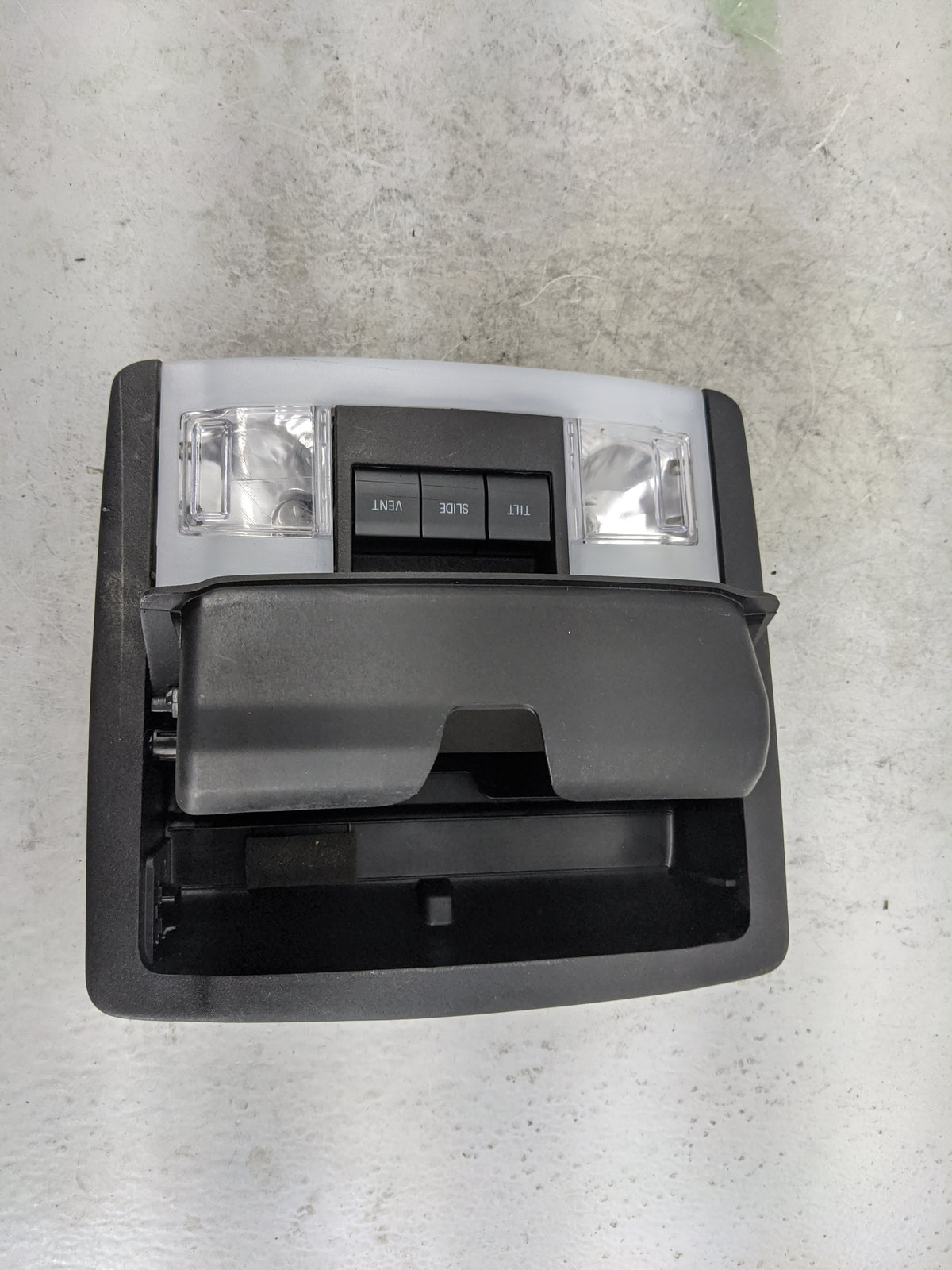 2015 Ford Expedition Overhead Console W/rear Climate Control Black - Oemusedautoparts1.com