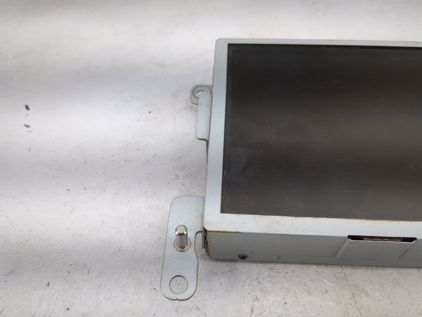 Ford Expedition Information Display Screen 1483566 - Oemusedautoparts1.com