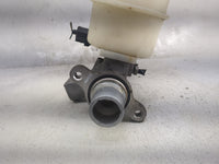 2015-2016 Ford Expedition Brake Master Cylinder 1497291 - Oemusedautoparts1.com