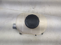 2015-2016 Ford Expedition Brake Master Cylinder 1497291 - Oemusedautoparts1.com