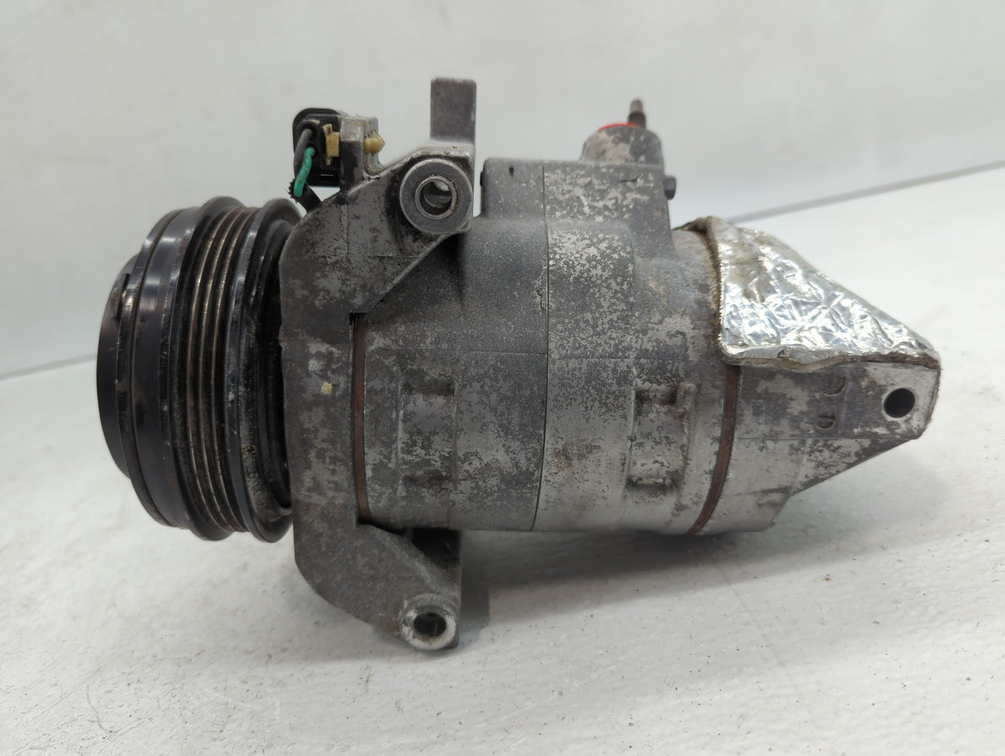 2015-2017 Ford Expedition Air Conditioning A/c Ac Compressor Oem - Oemusedautoparts1.com