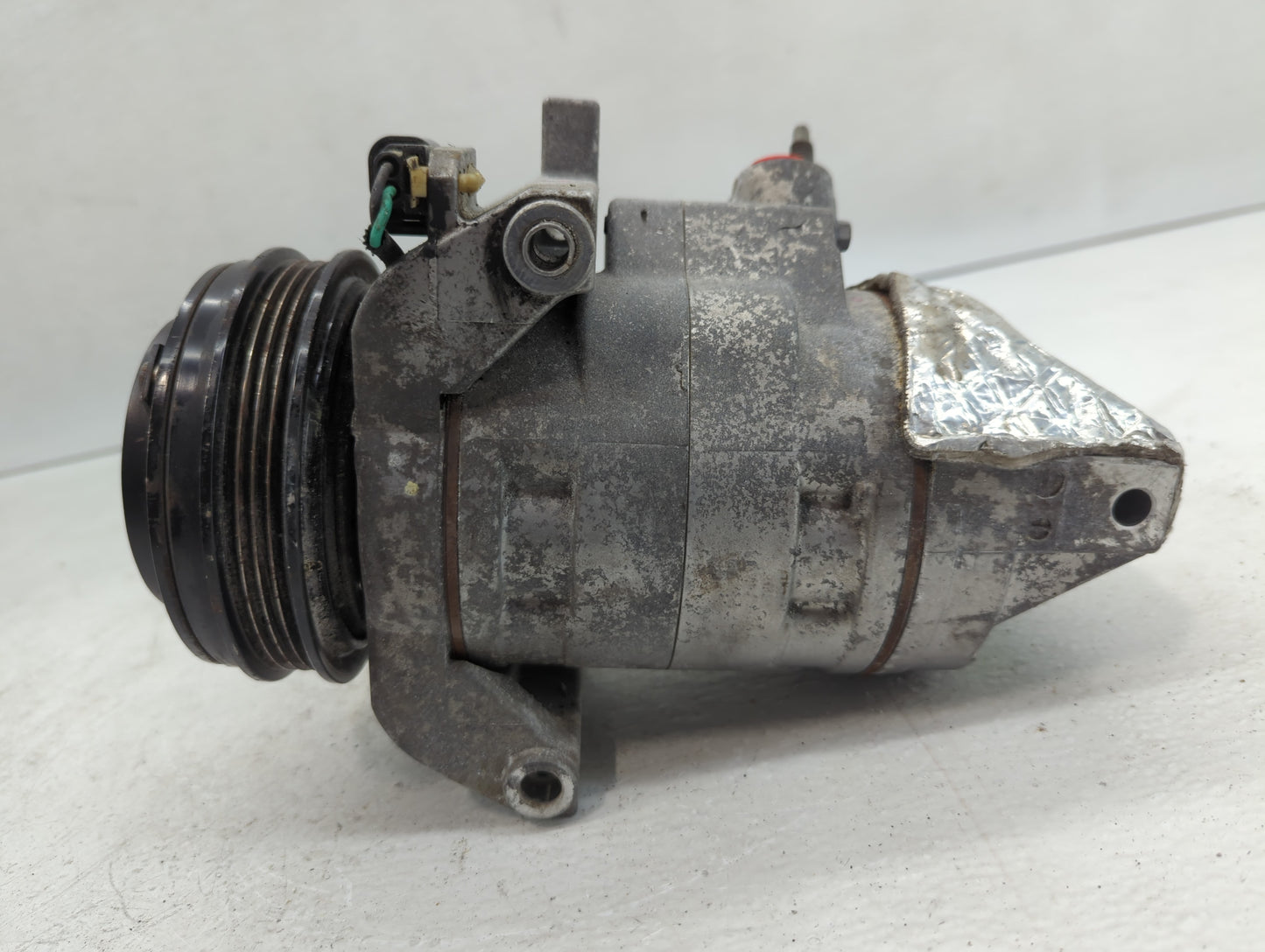 2015-2017 Ford Expedition Air Conditioning A/c Ac Compressor Oem - Oemusedautoparts1.com
