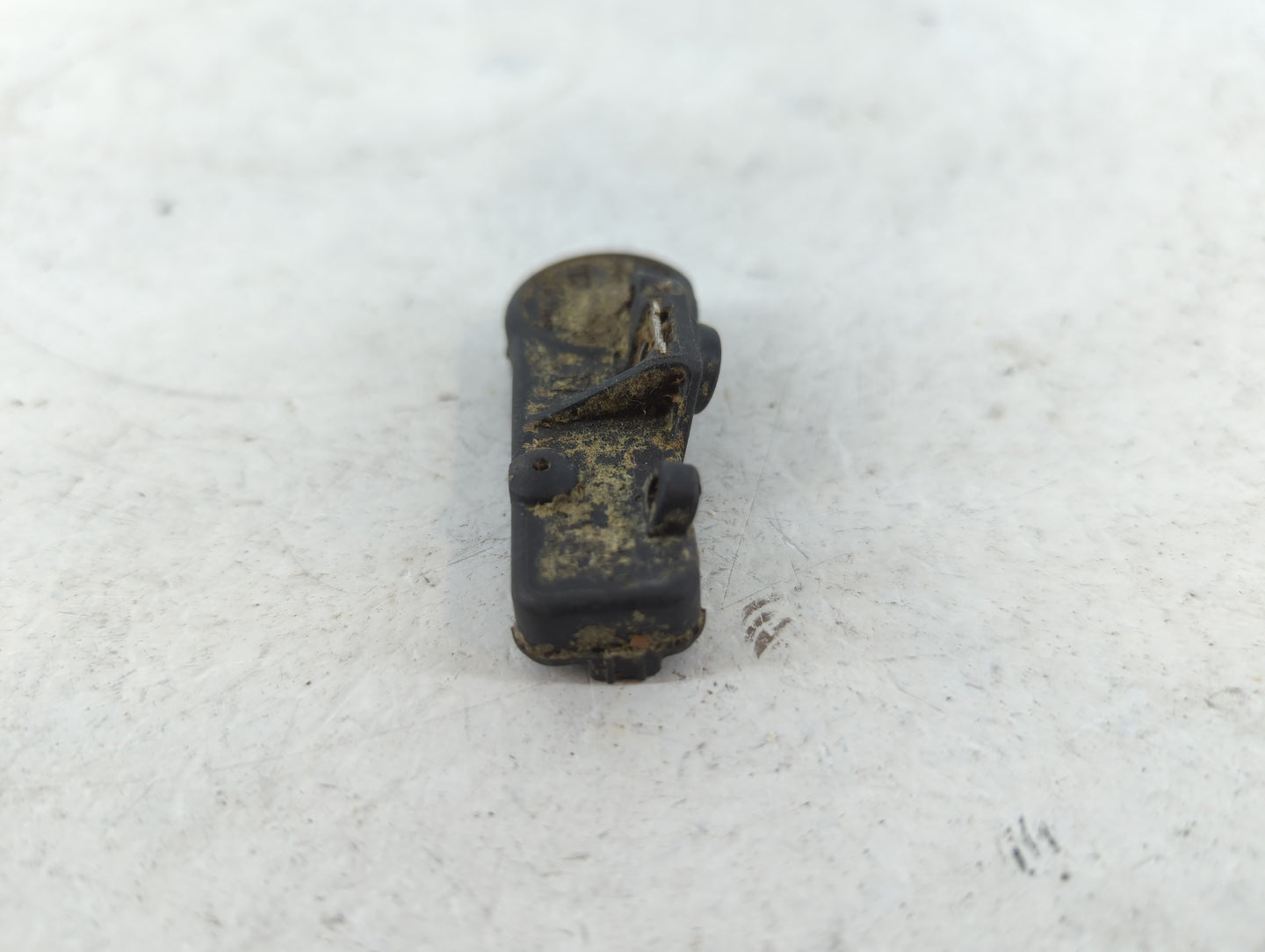2015 Ford Expedition Tire Pressure Monitoring System Sensor Tpms - Oemusedautoparts1.com