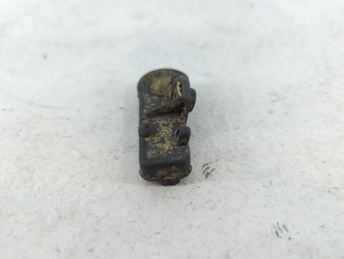 2015 Ford Expedition Tire Pressure Monitoring System Sensor Tpms - Oemusedautoparts1.com