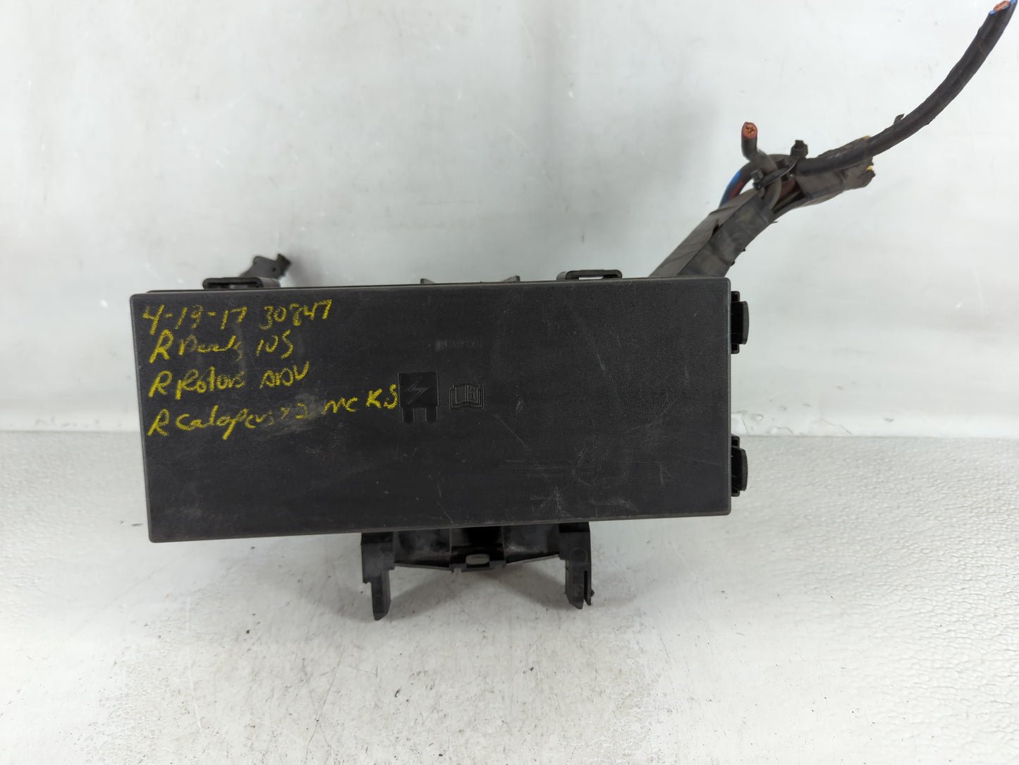 2014-2015 Ford Explorer Fusebox Fuse Box Panel Relay Module P/N:BT4T-14A003-AA Fits Fits 2014 2015 OEM Used Auto Parts - Oem