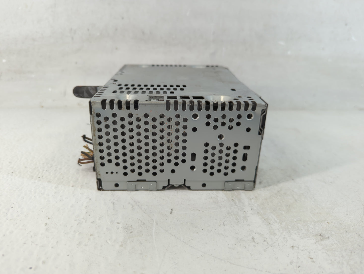 2015 Ford Explorer Radio AM FM Cd Player Receiver Replacement P/N:EB5T 19C107 EB Fits OEM Used Auto Parts - Oemusedautoparts