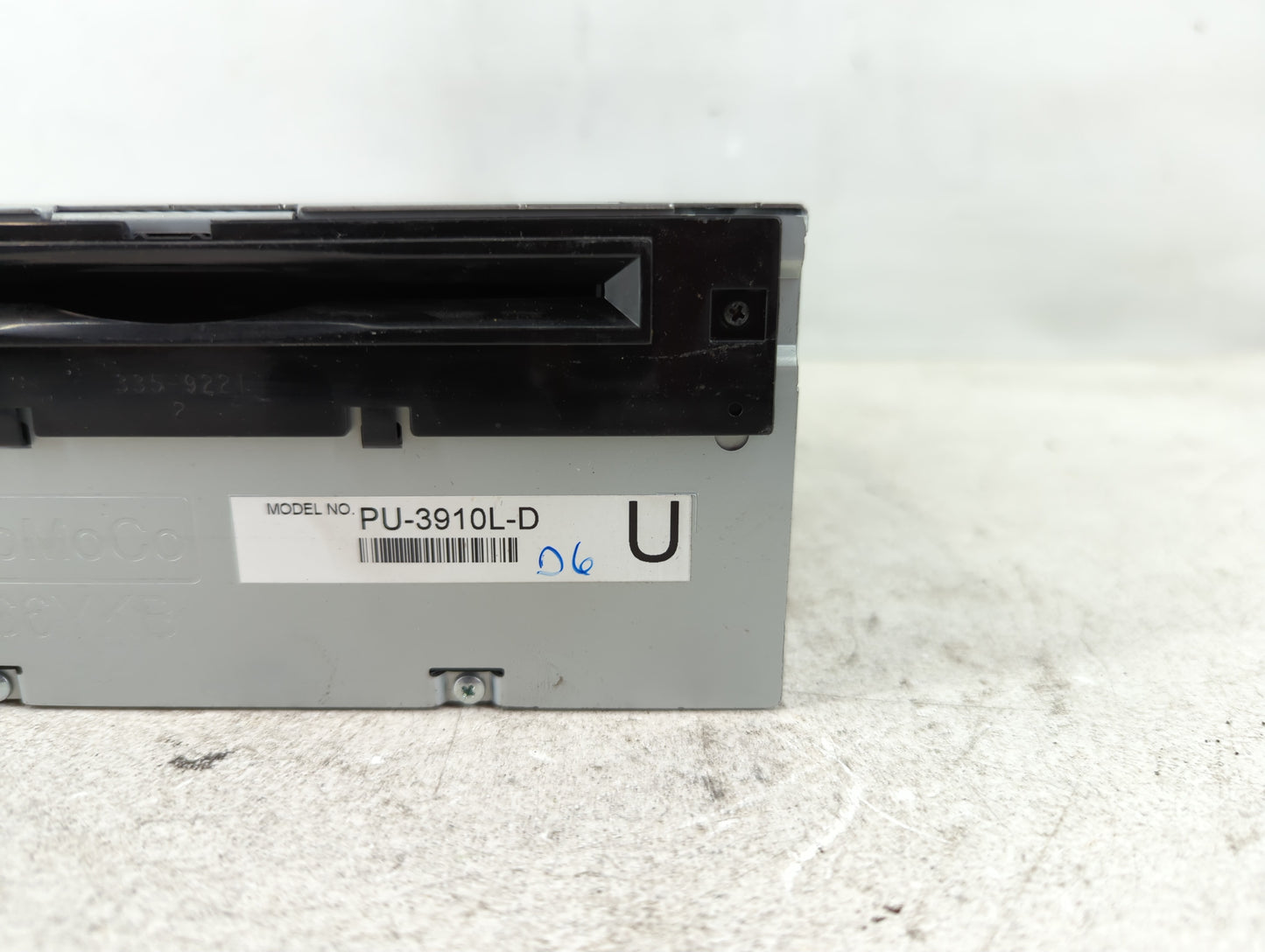 2015 Ford Explorer Radio AM FM Cd Player Receiver Replacement P/N:EB5T-19C107-HA EB5T-19C107-HB Fits OEM Used Auto Parts - O